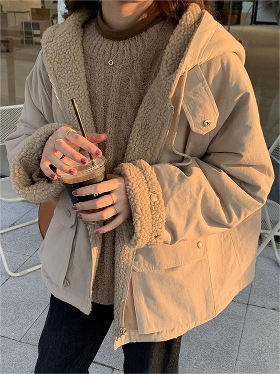 Warmer Oversized Damenmantel mit Kapuze - Freya Fleece Parka