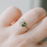 Natürlicher Peridot mit Zirkonring – Selene