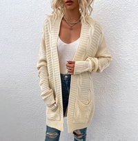 Gestrickte Jacke in Übergröße