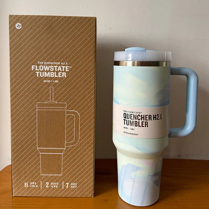 Vakuumisolierter Becher mit Deckel und Strohhalm – ThermoTumbler