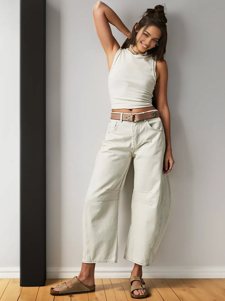 Trendy Mid-Rise Barrel Jeans - Livia