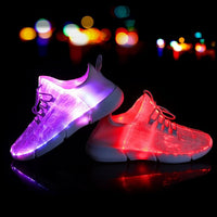 Leuchtende Light-Up Schuhe - GlowKicks