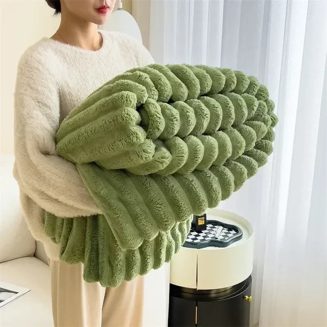 Weiche Plüsch-Maxi-Decke - LuxuraWrap