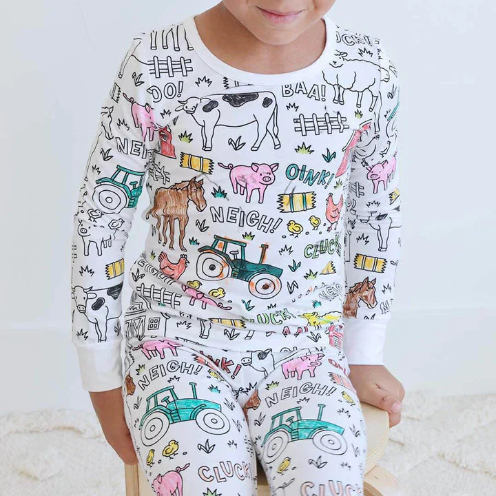 Kreativer Kinderpyjama – DreamArt