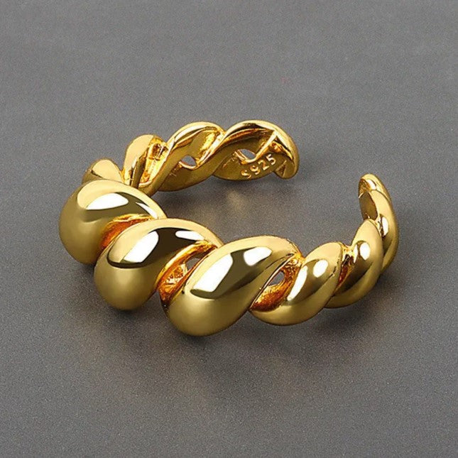 Goldener Croissant-Ring