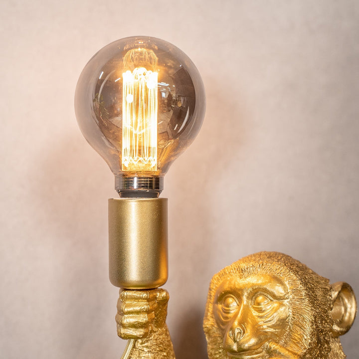 Luxuriöse Goldene Affen-Tischlampe – GoldenChimp