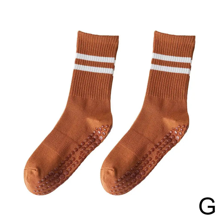 Antirutsch Mid-Tube Sportsocken für Fitness und Yoga - GripFit