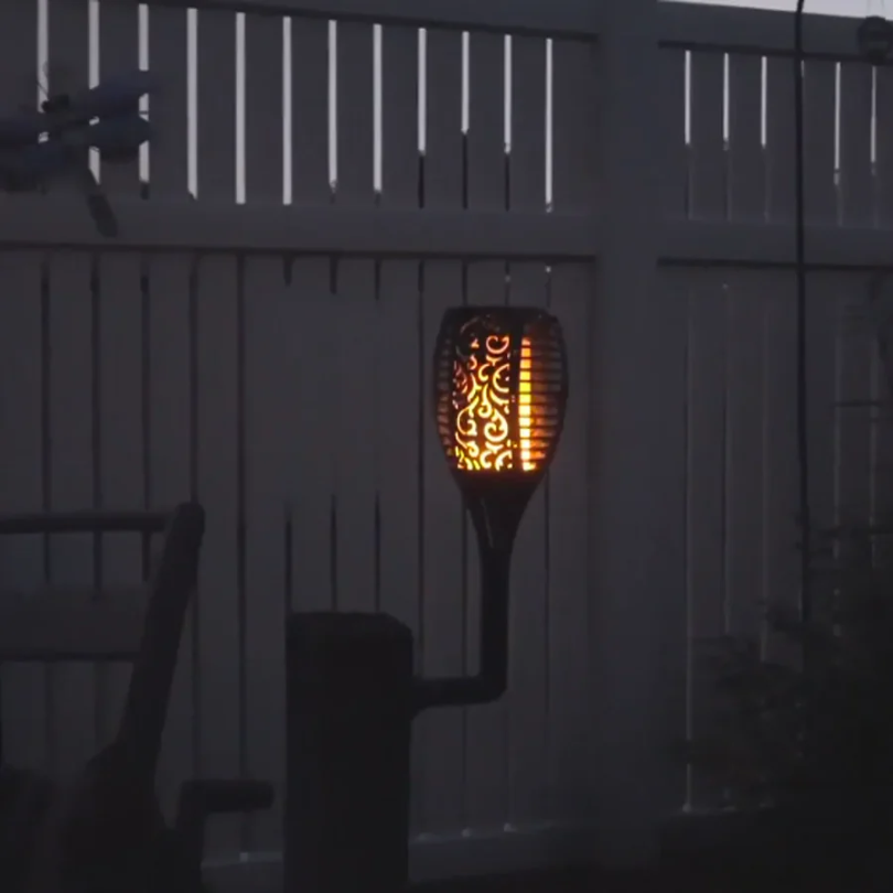 Gartenfackeln mit LED Beleuchtung - SolarFlame