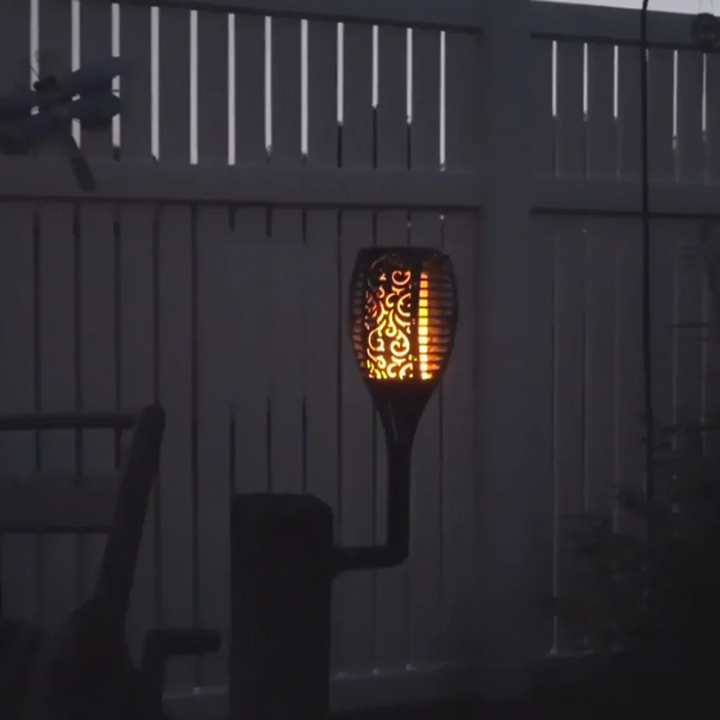 Gartenfackeln mit LED Beleuchtung - SolarFlame