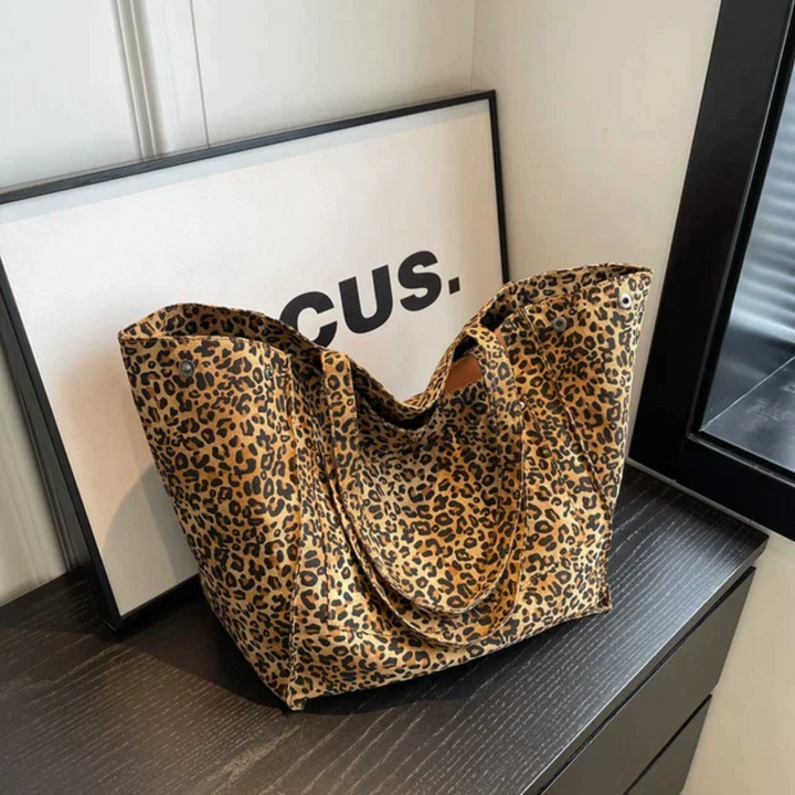 Stilvolle Handtasche mit Leopardenprint - WildElegance