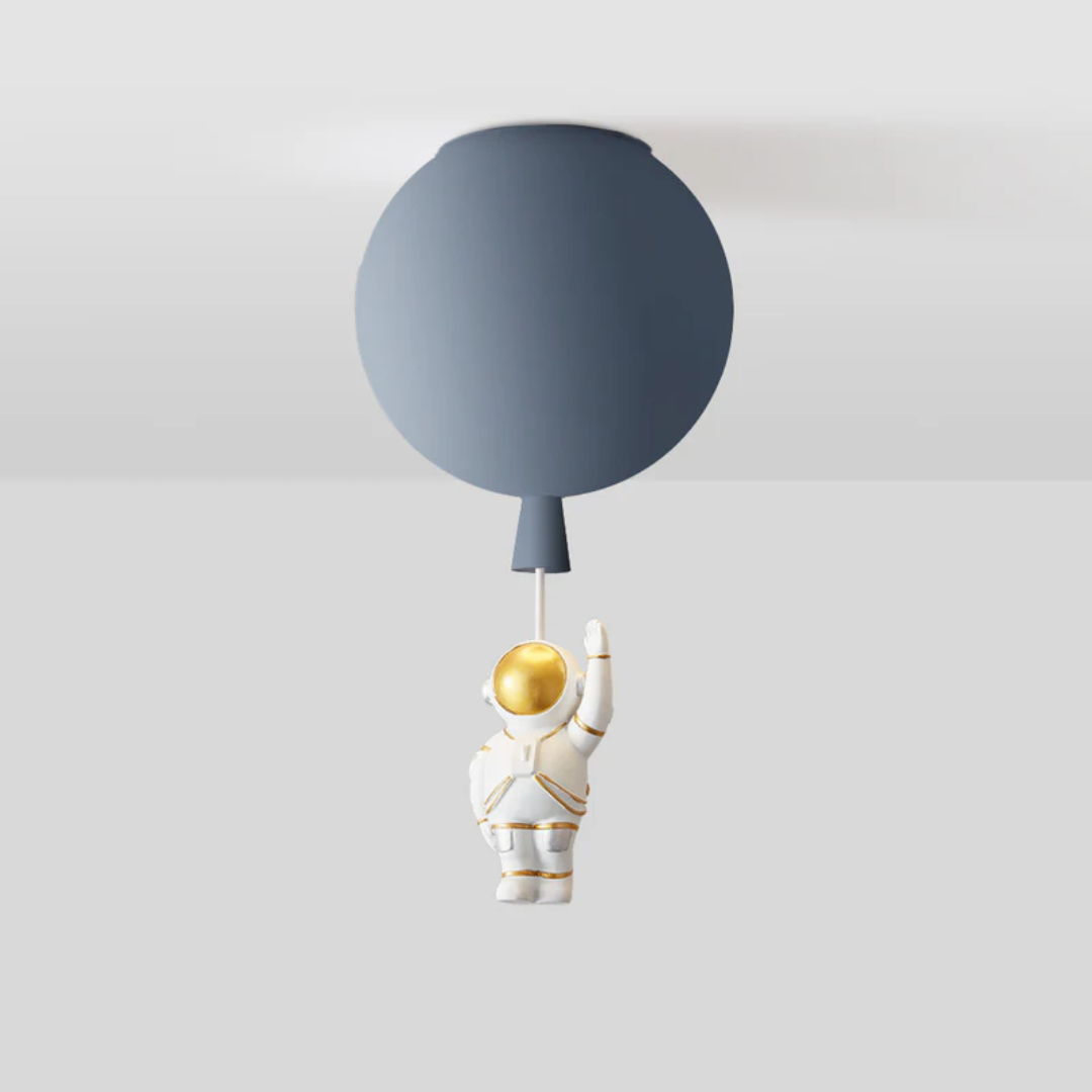 Trendy Mond/Astronaut Kinderzimmer LED Deckenleuchte - CosmoGlow