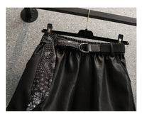 Plus Size Shorts aus Kunstleder mit elastischem Bund