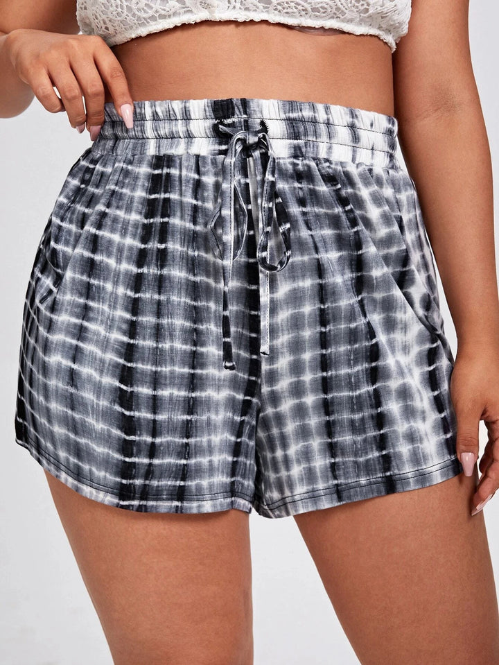 Plus-Size-Shorts mit Batik-Kordelzug