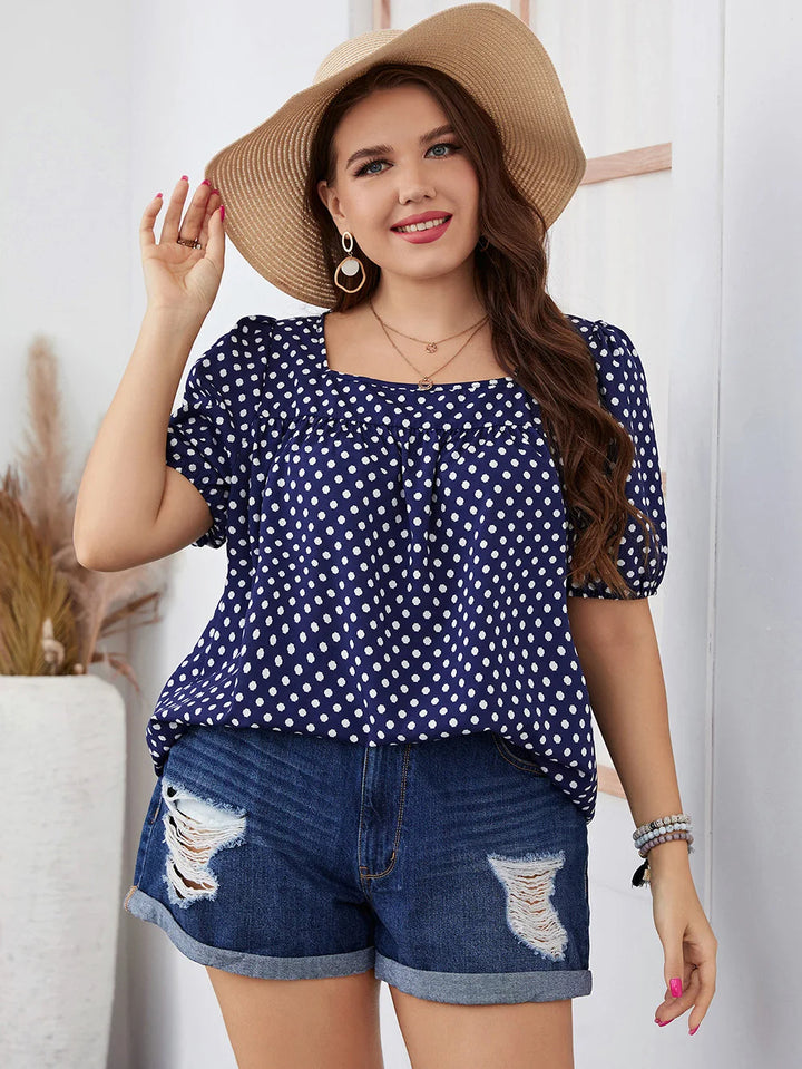 Plus-Size Boho-Chic-Bluse mit gepunkteten Puffärmeln