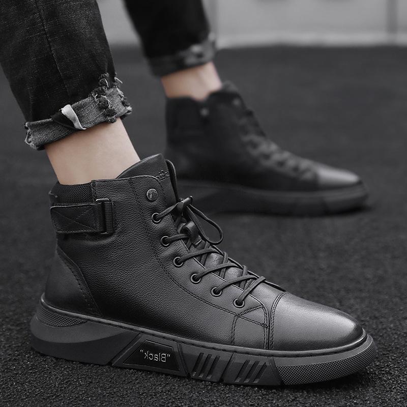 Schwarze Handgefertigte Lederstiefel für Herren – ShadowStep