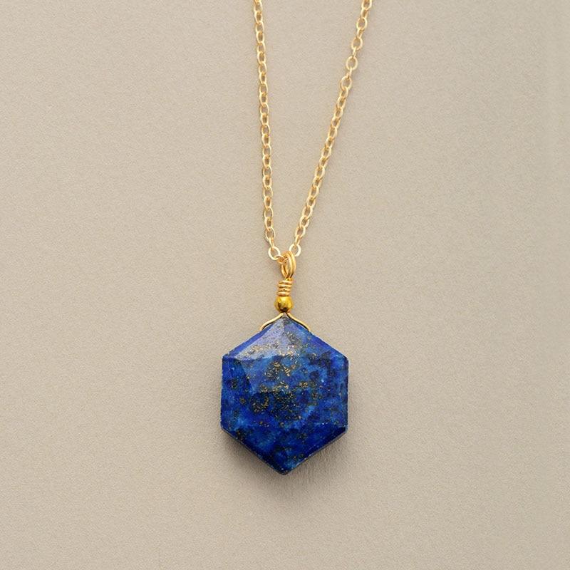 Lapis-Lazuli-Hexagon-Halskette – Amarielle