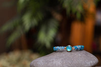 Hypnotisierendes Blaues Opal Armband - Liora