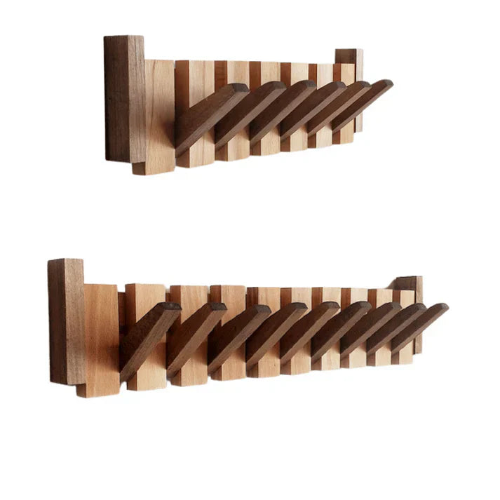 Klaviergarderobe aus Holz - HarmonyCoat