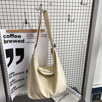 Trendy Schultertasche - Mia