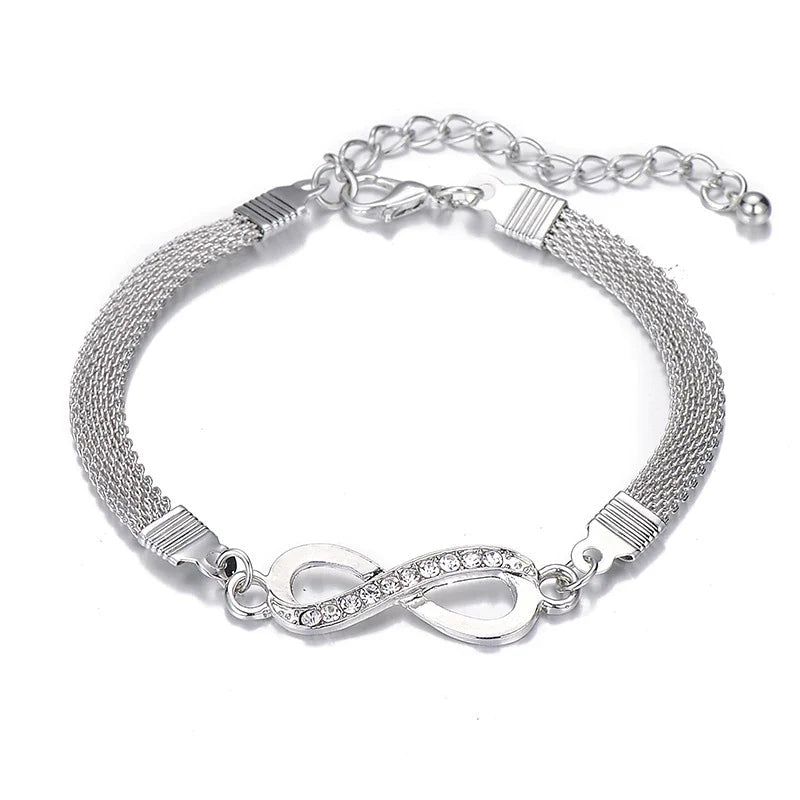 Elegantes Infinity-Armband