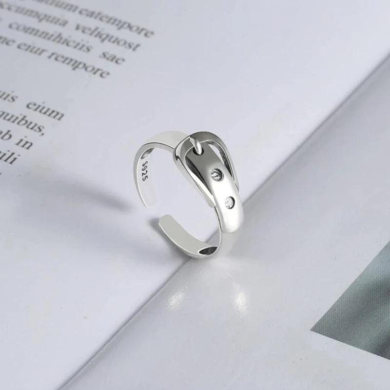 Ring in Gürtelform aus Silber S925