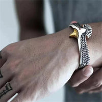 Kreatives Vintage-Adler-Armband