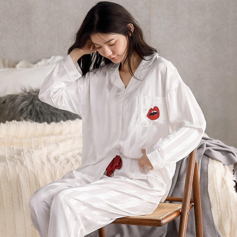 ElegantPyjamas | Schlafanzüge für Frauen - Fiadora